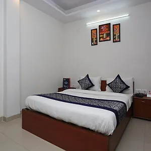 oyo-delhi-delight-near-sarai-rohilla-railway-station.hotelsdelhi.org/