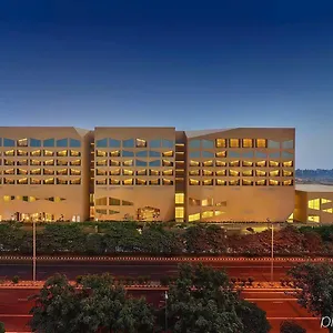 Vivanta New Delhi, Dwarka Дели